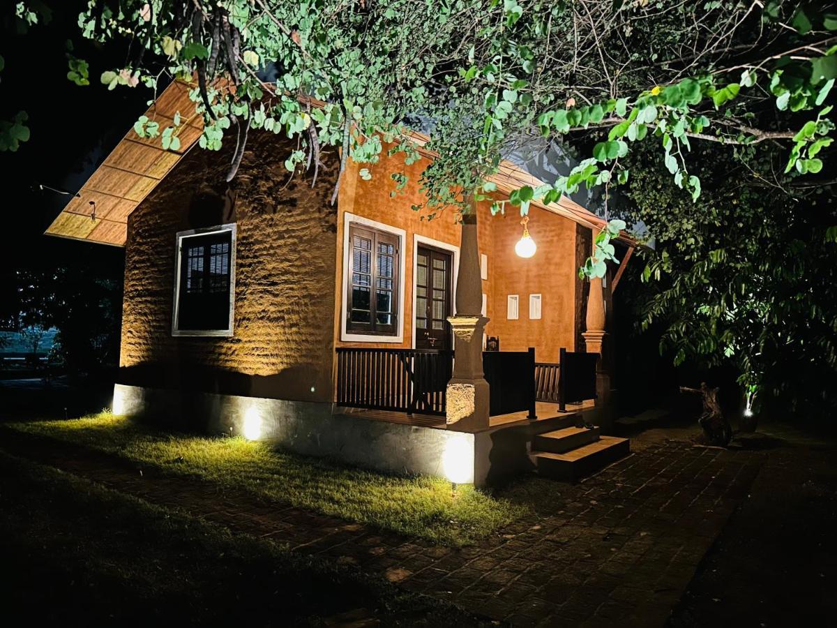 Ranakeliya Lodge - ยาลา ภายนอก รูปภาพ