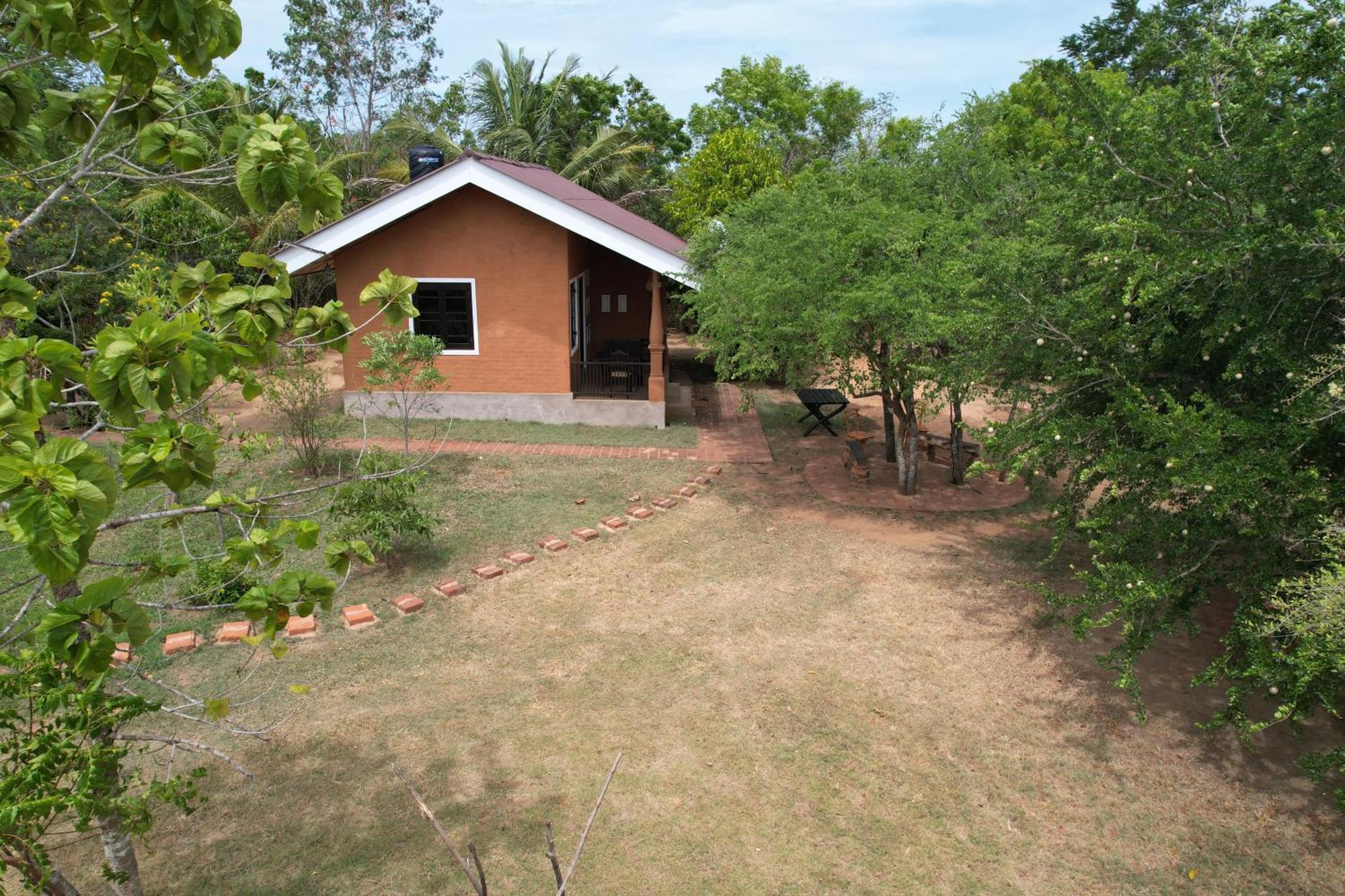 Ranakeliya Lodge - ยาลา ภายนอก รูปภาพ